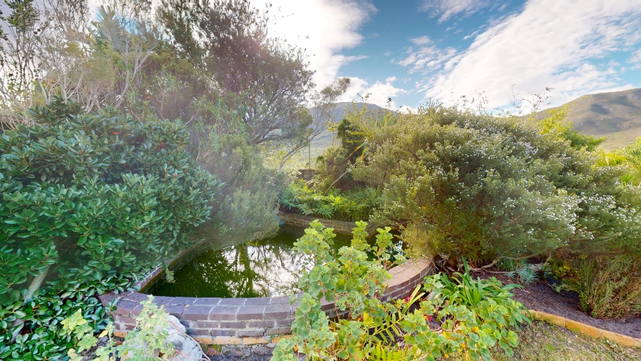 3 Bedroom Property for Sale in Heuningkloof Western Cape